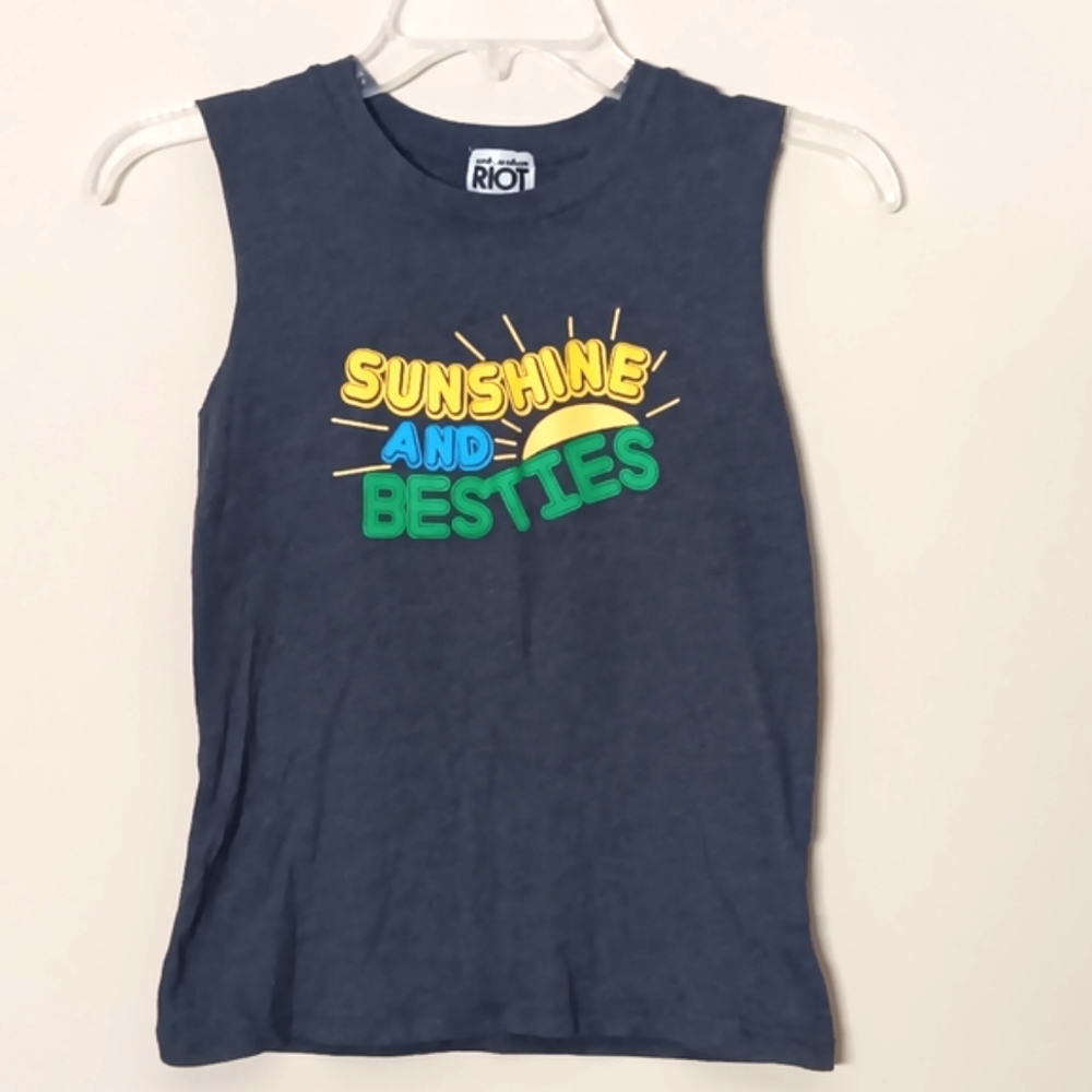 SUB_URBAN RIOT Girl's Tee,size M